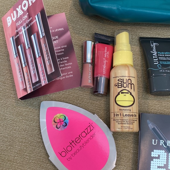 New Beauty Bundle - Picture 2 of 5